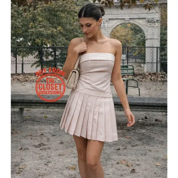 ZARA BLOGGER FAVE!!! Short Pleated Dress NWT - Picture 2 of 16